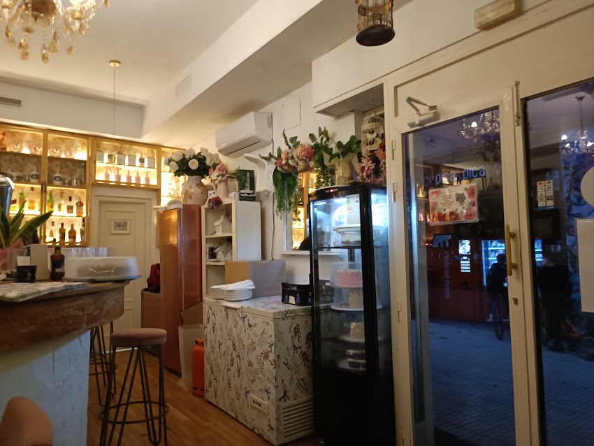 Nuevo Boulevard N5 – Restaurante & Cafetería