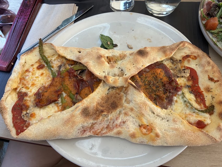 Pizzeria-Restaurant » La Rústica «