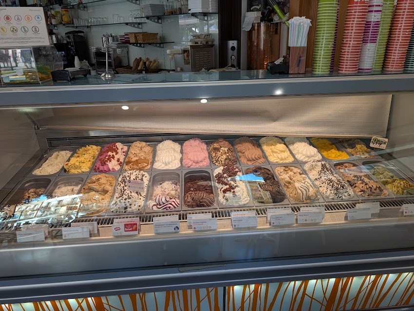 Helados MyS (Miralles y Sirvent)