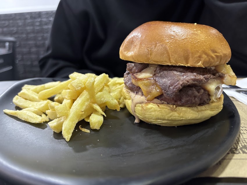 BOKA BURGER