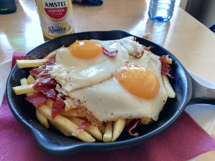 Bocatería-Pizzería-Burguer-Raciones Alcázar.