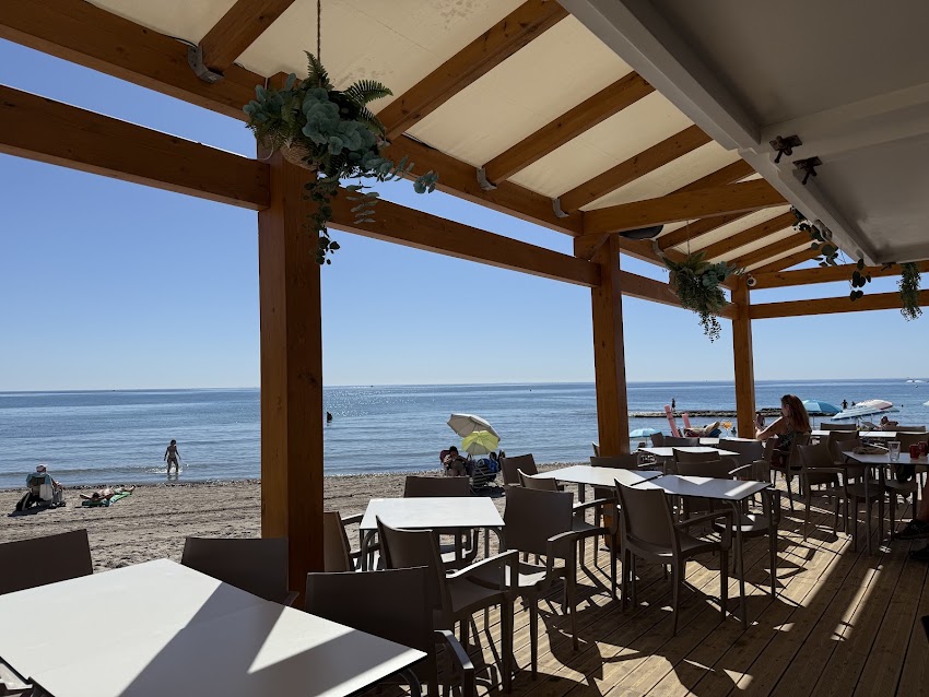 Xiringuitos del Sol | Playa de Aguamarina