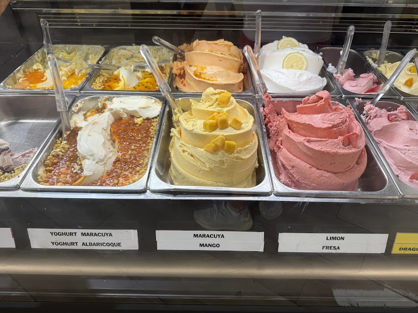 Pingüino Soul Heladeria Pastelería