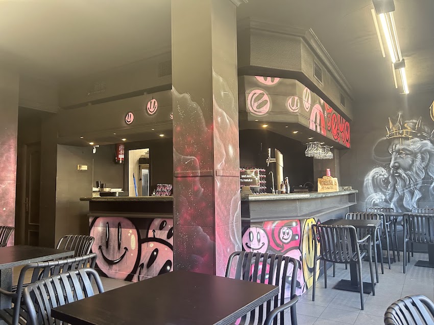 ART GALLERY BURGER 🍔🎨