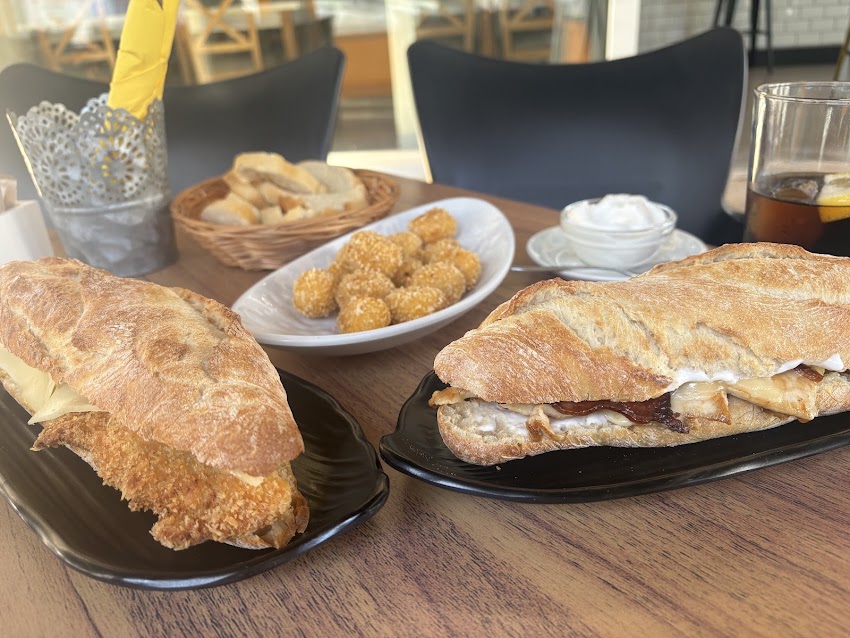 La Aldea tapas bar