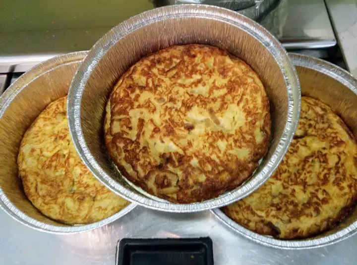 Pinca pollos asados