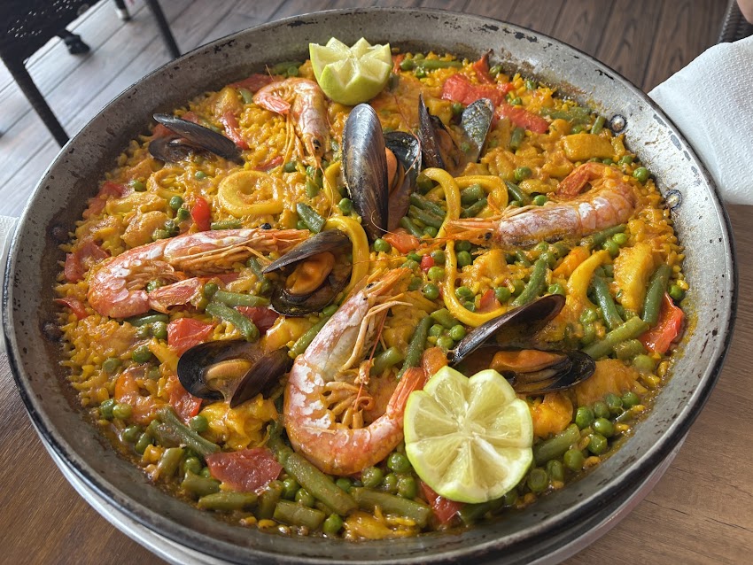 Casa Enrique Tapas Bar