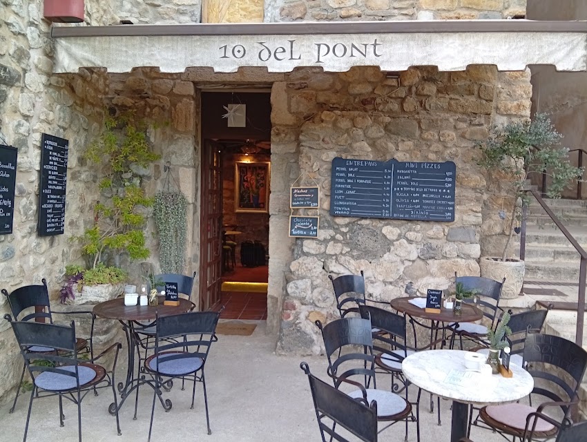 Pont10 | Café | Bar | Restaurante Besalú