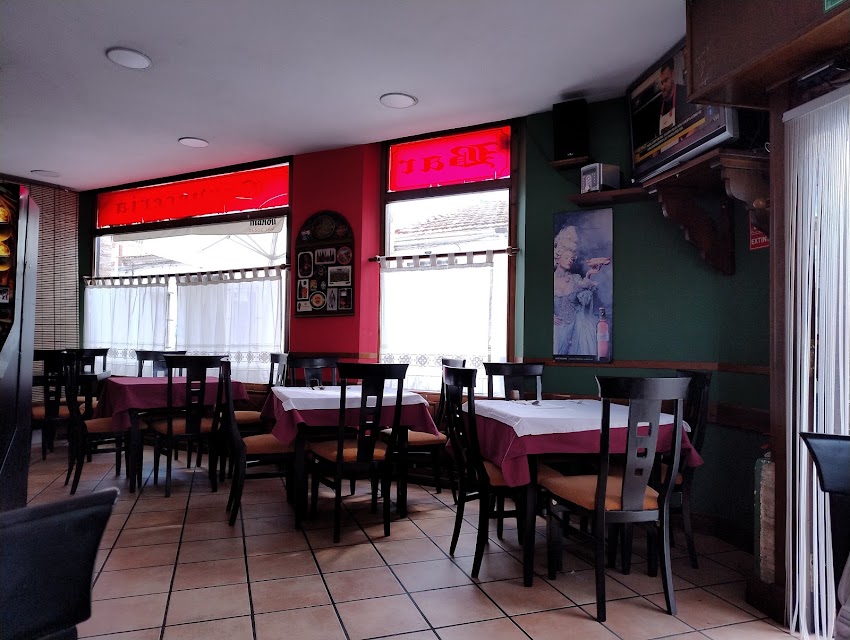 Restaurante Cafetería La Abadía