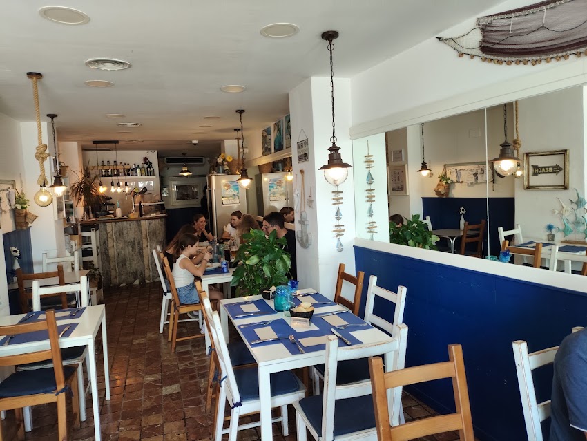 El Faro Café
