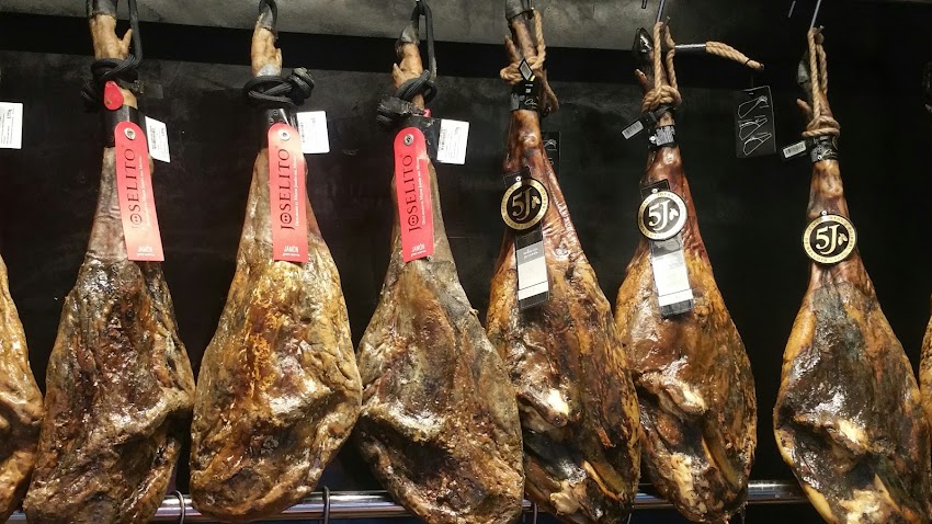 Lugar de Sabores – Jamonería en Logroño