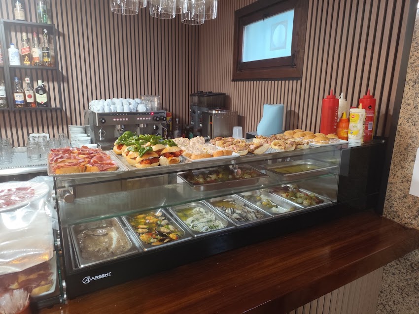 Bar 1360
