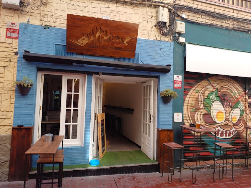Barracuda Tavern
