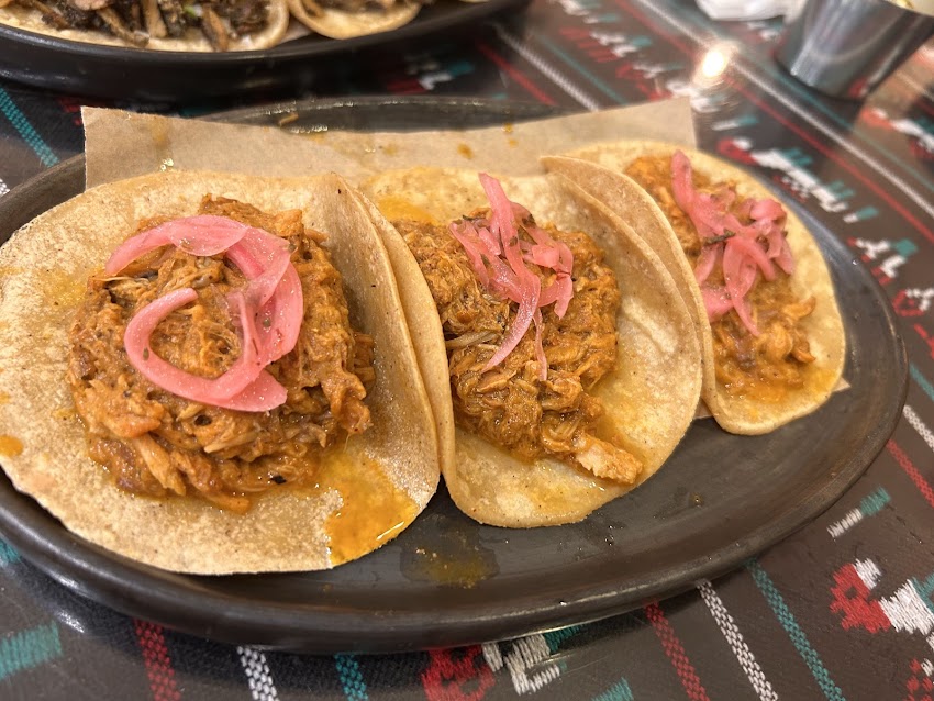 Mi Carnal Taquería
