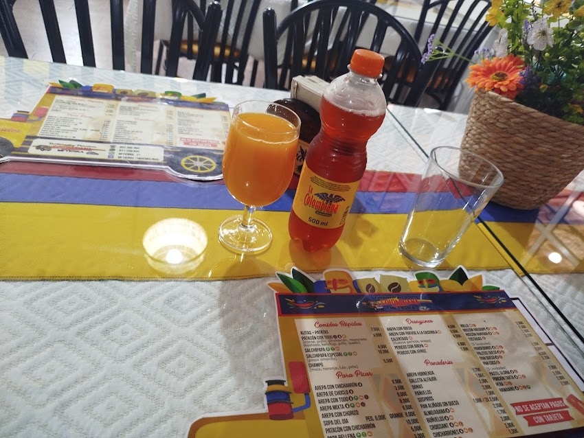 Bar-Restaurante Panaderia Colombiana Mi Tierra