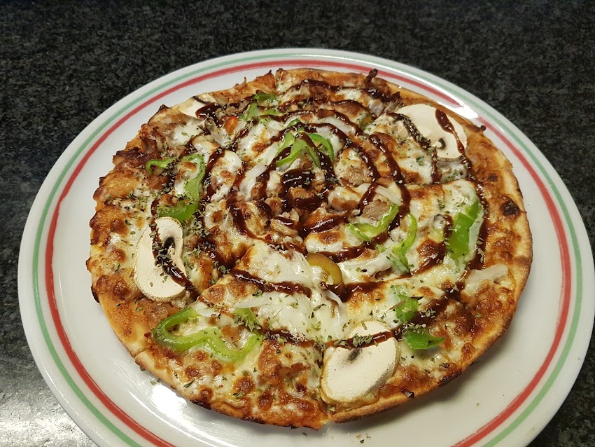 La Casera Restaurante y Pizzería, Horno de pan Pastelería y Degustación