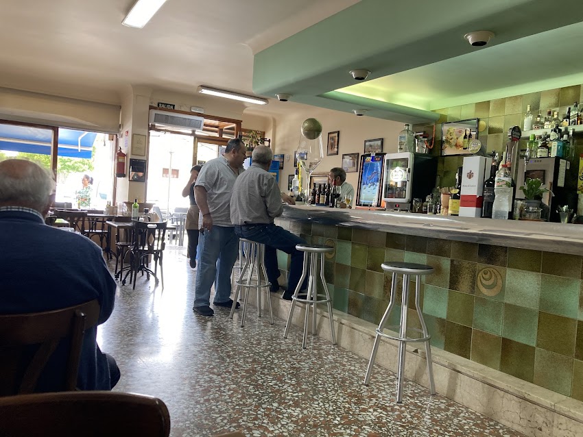 Bar Nou