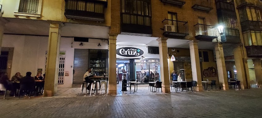 Bar restaurante La Cruz Chica