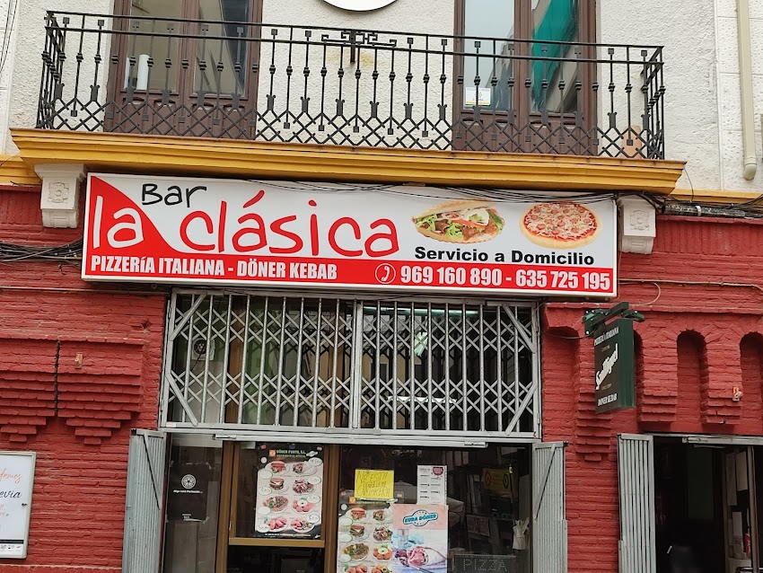 Kebab y pizzería italiana