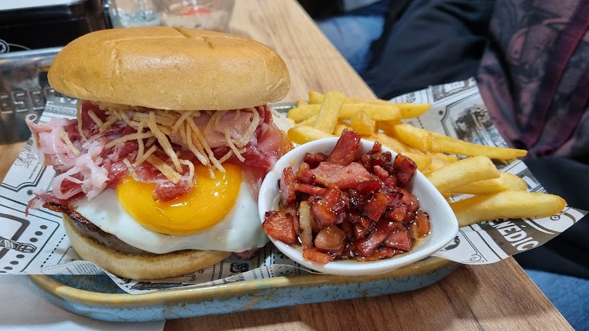Cafetería Taperia DÜ