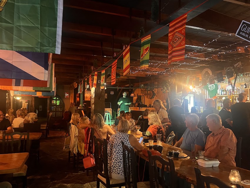 The Treehouse Bar & Grill