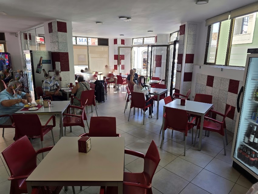 Cafetería Tajurgo