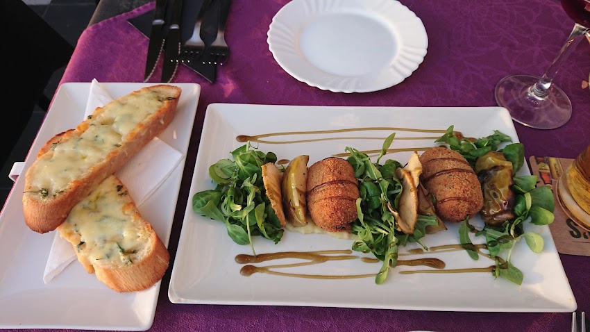 Lavabeach Restaurant
