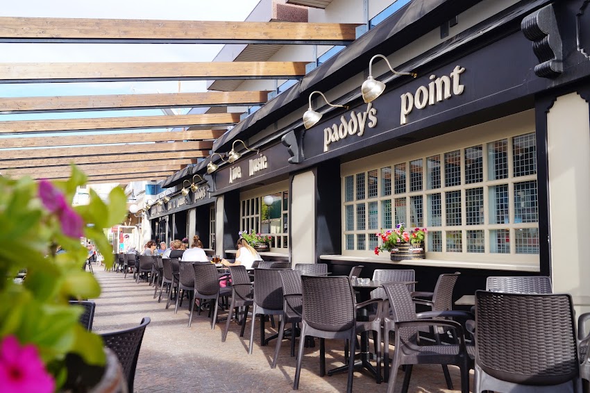 Paddy’s Point Irish Bar & Restaurant