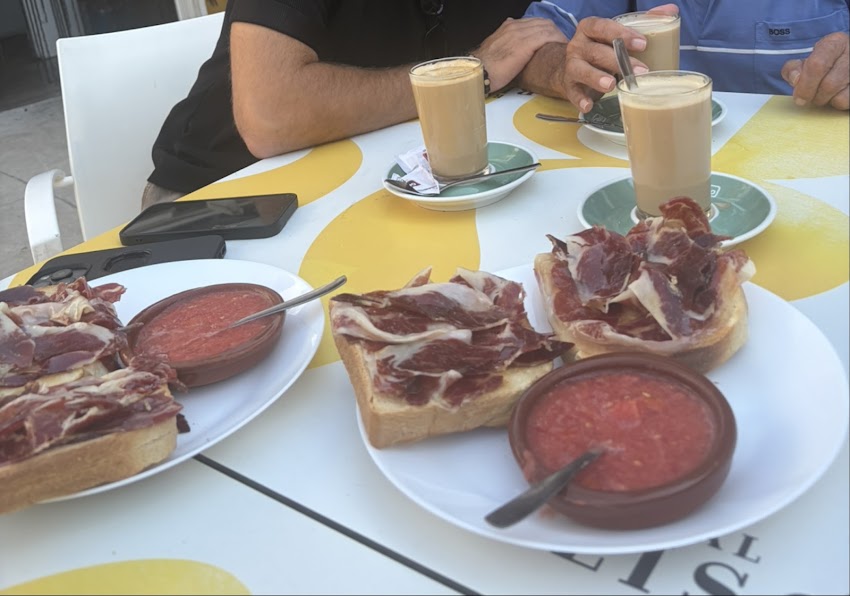 El Duque Cafeterĺa – Restaurante