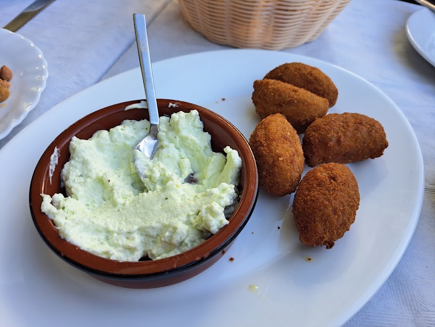 Restaurante La Piscina