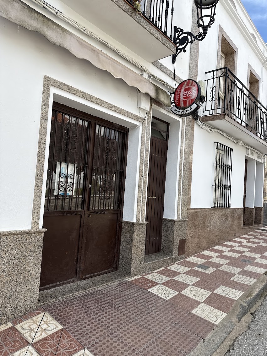 Restaurante Pub Chica