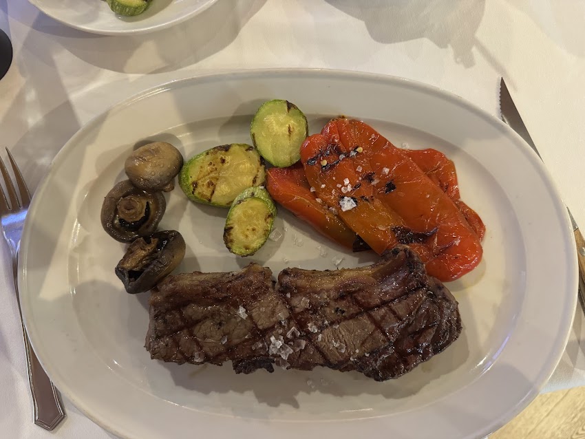 El Poncho Asador Steakhouse
