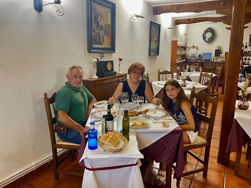 ASADOR DE LA VILLA EL GRANERO