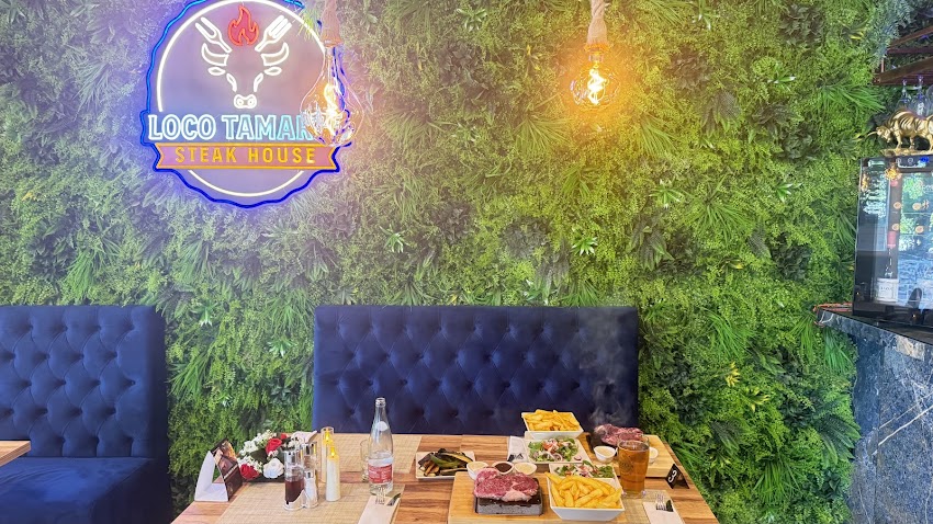 Loco Tamarze Steakhouse