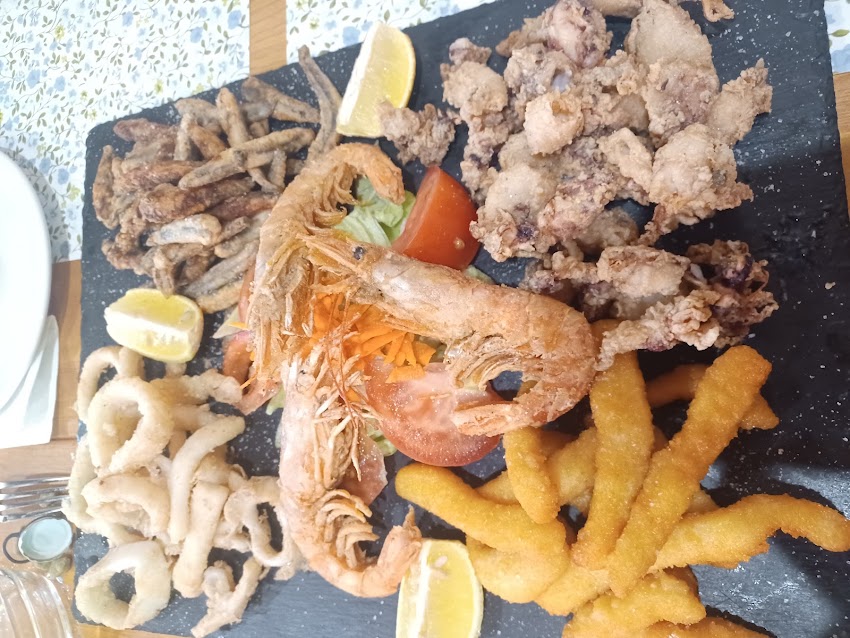 Bambü Café & Bar