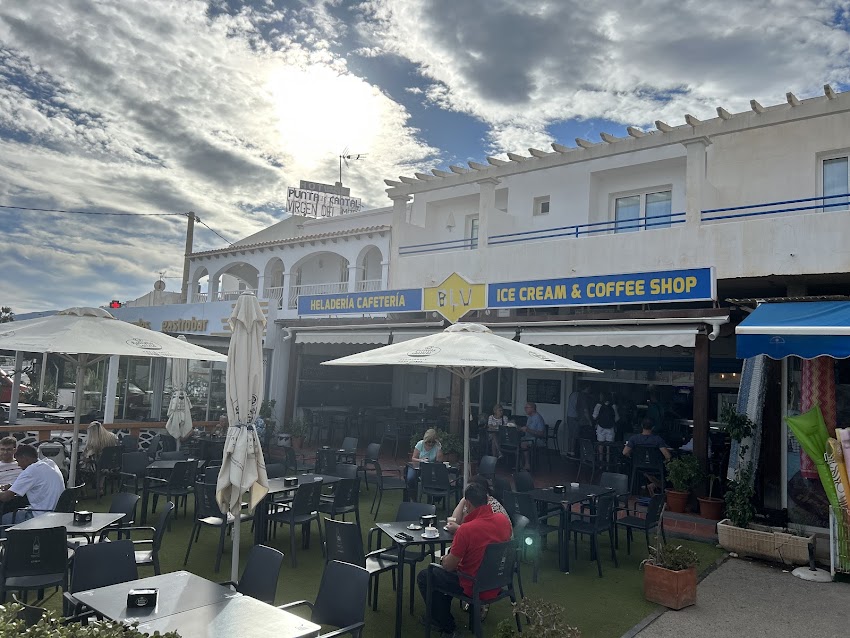Heladería BLU Cafetería