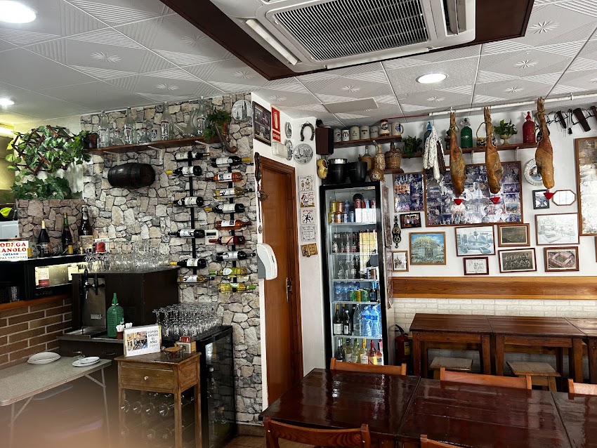 Bodega Manolo Cotano