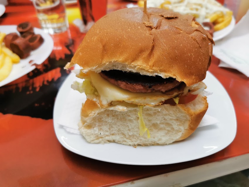 Pizzeria Hamburgueseria Hawai
