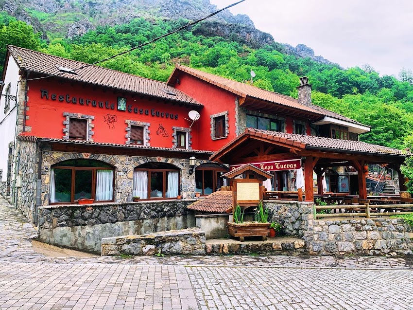 Casa Cuevas