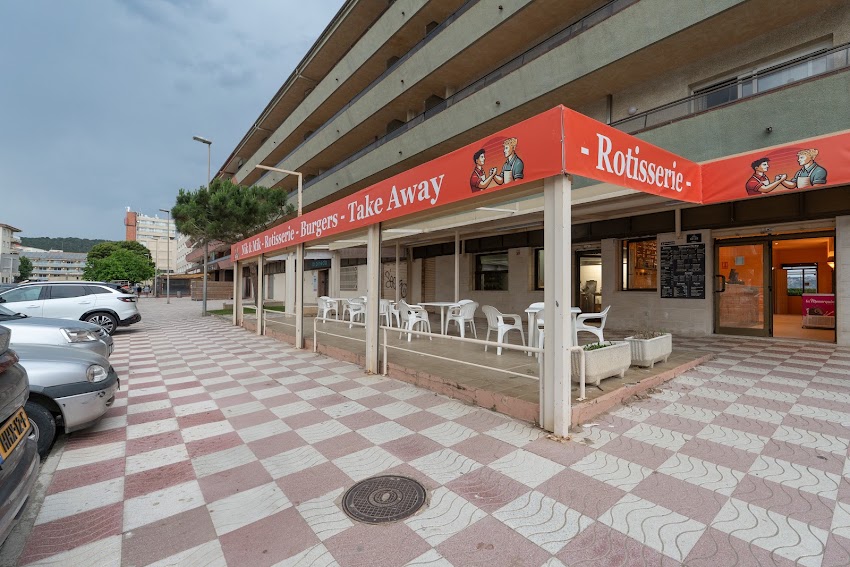Nik and Mik – Take Away – Pollos a l’ast – Burgers