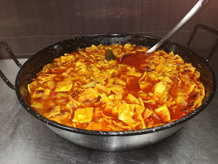 CATERING MONTANDO EL POLLO🐔