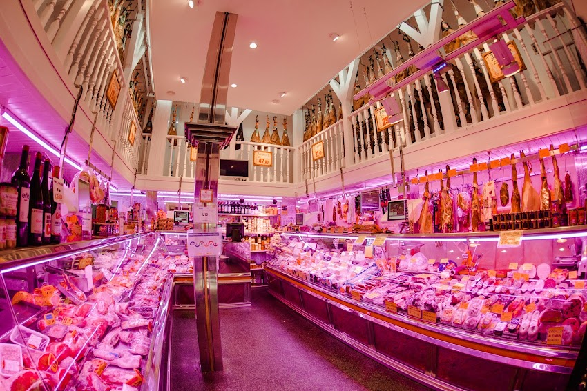 Gamo, Carnicería, charcuteria e Ibéricos. GAMO, Butchers & Delicatessen