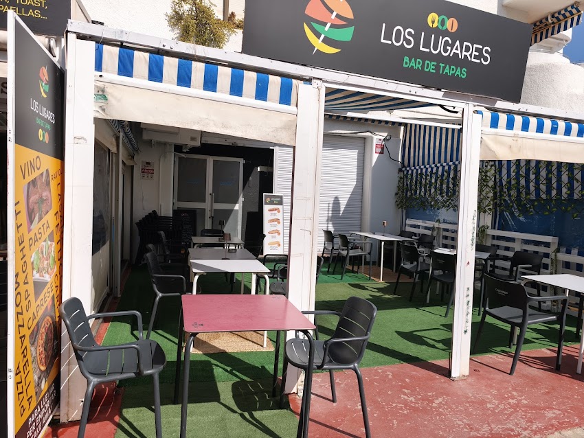 Los Lugares
