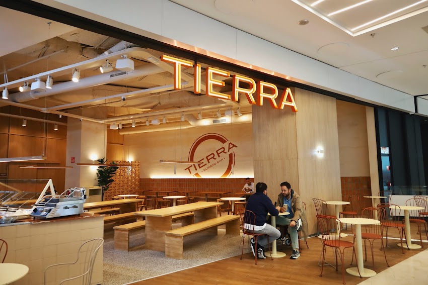 Tierra Burrito Bar