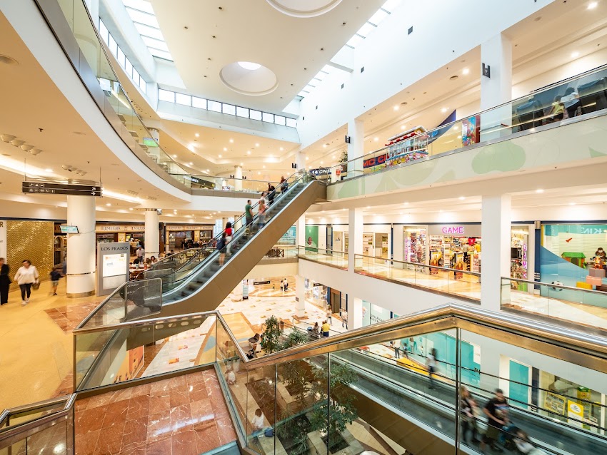 Centro Comercial Los Prados