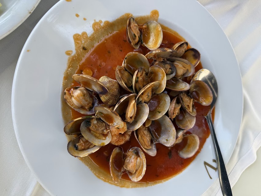 RESTAURANTE LOS CORALES