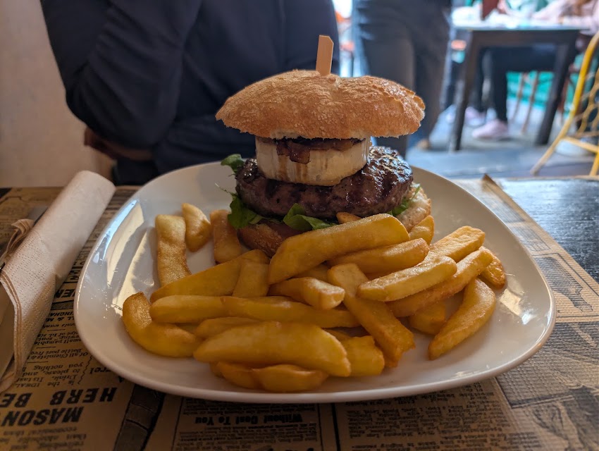 Barbacana Bar & Grill
