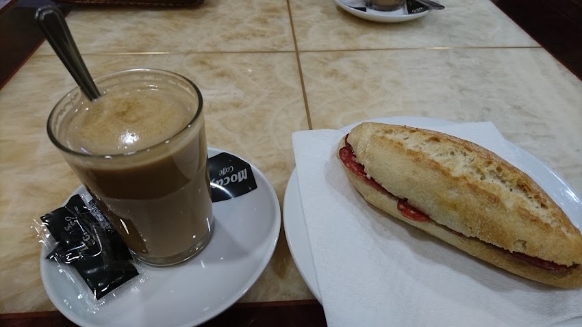 Bar Restaurant Avinguda
