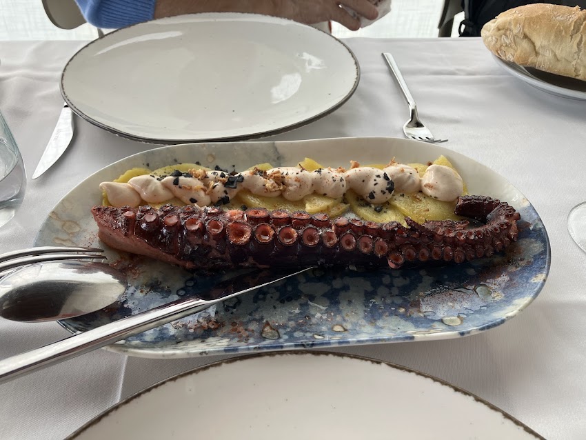 Restaurante el Sarmiento Serrada
