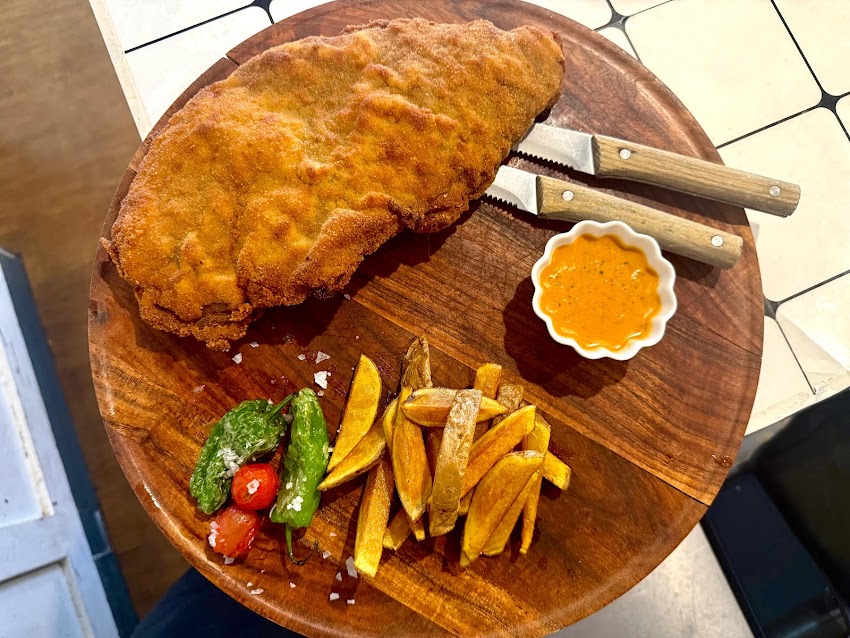 Paaz Restaurant
